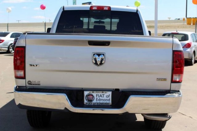 RAM Ram Pickup 2012 photo 1