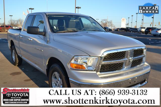 RAM Ram Pickup 2012 photo 2