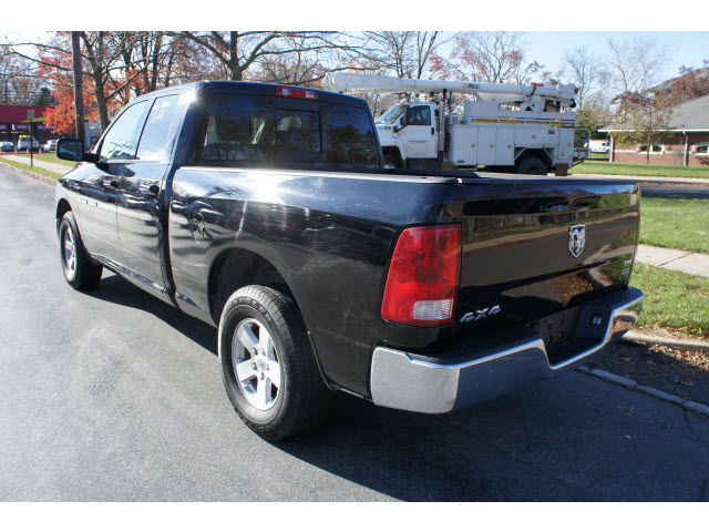RAM Ram Pickup 2012 photo 2