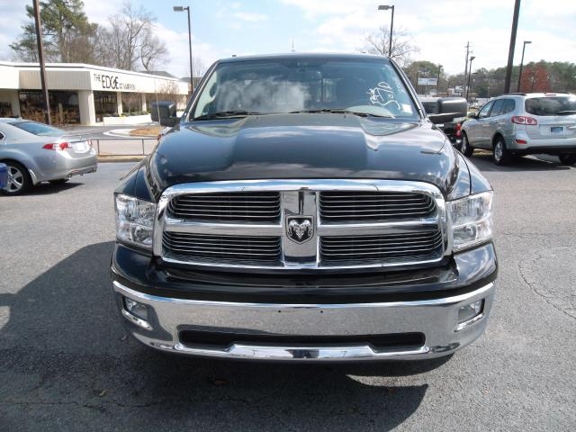 RAM Ram Pickup 2012 photo 1