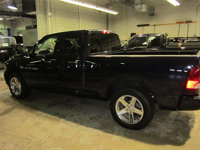 RAM Ram Pickup 2012 photo 1