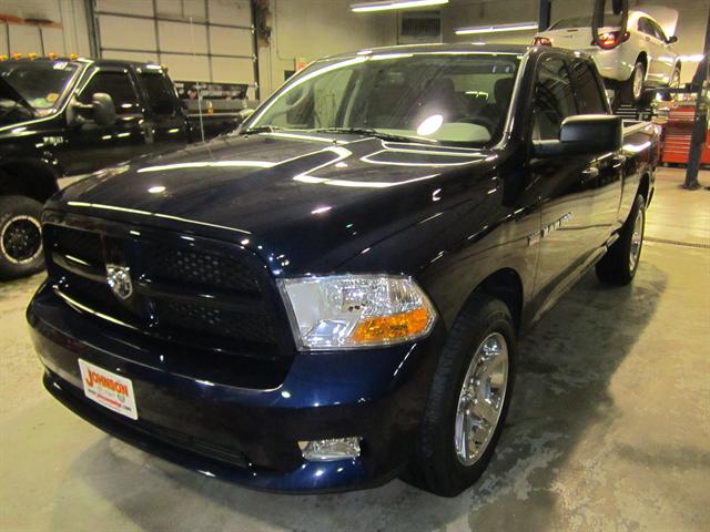 RAM Ram Pickup 2012 photo 2