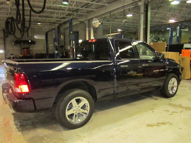 RAM Ram Pickup 2012 photo 4