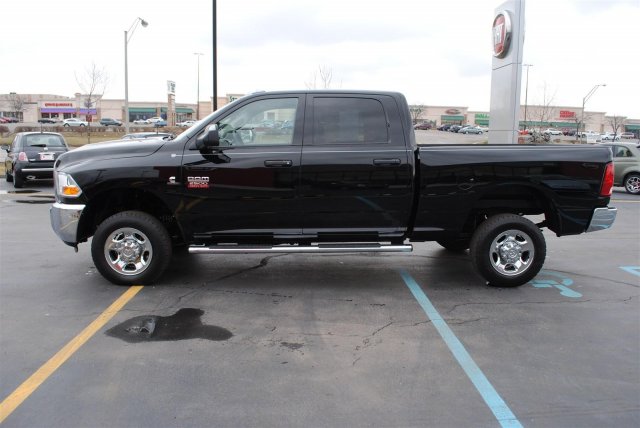 RAM Ram Pickup 2012 photo 3