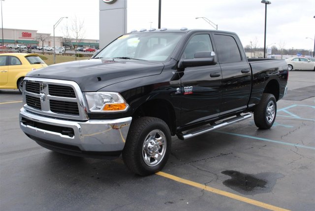 RAM Ram Pickup 2012 photo 5