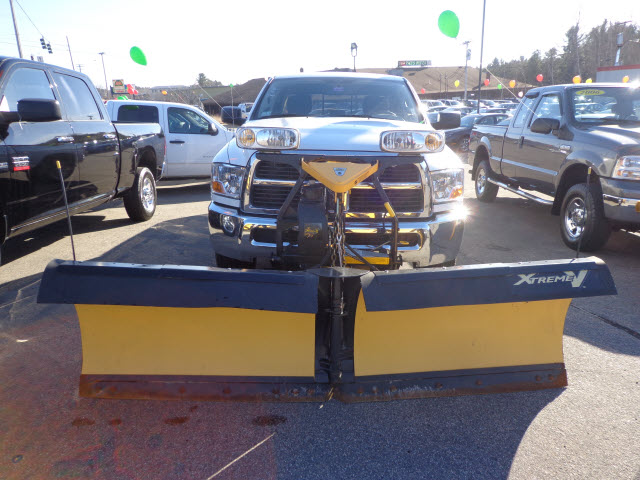 RAM Ram Pickup 2012 photo 2