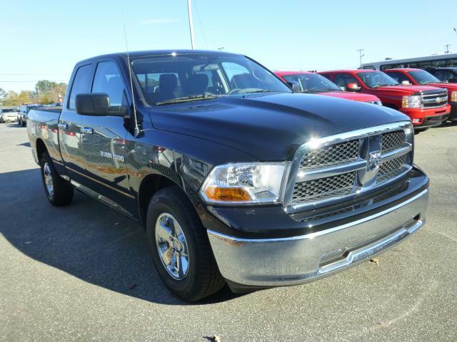 RAM Ram Pickup 2012 photo 1