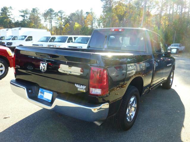 RAM Ram Pickup 2012 photo 2