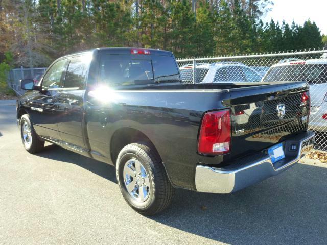 RAM Ram Pickup 2012 photo 4