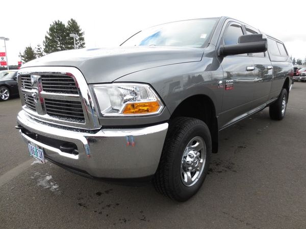 RAM Ram Pickup 2012 photo 2
