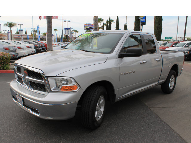 RAM Ram Pickup 2012 photo 5