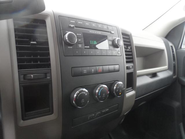 RAM Ram Pickup 2012 photo 4