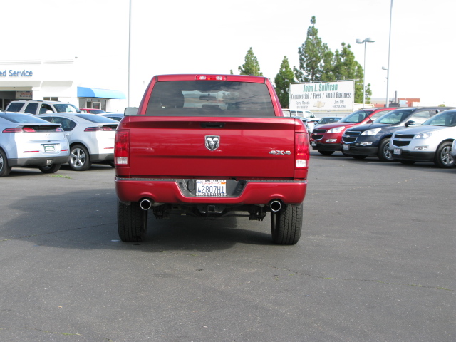 RAM Ram Pickup 2012 photo 2