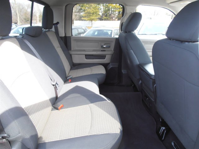 RAM Ram Pickup 2012 photo 5