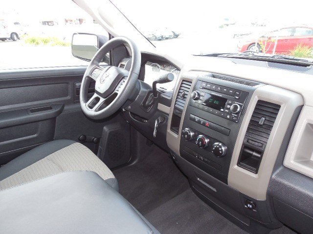 RAM Ram Pickup 2012 photo 4
