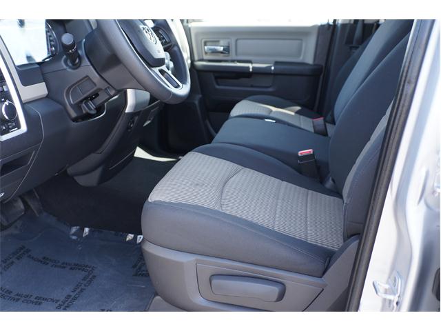 RAM Ram Pickup 2012 photo 2