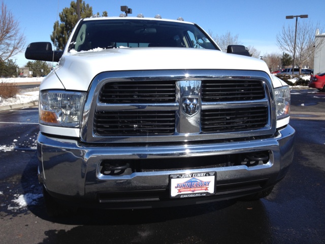 RAM Ram Pickup SLT Unspecified
