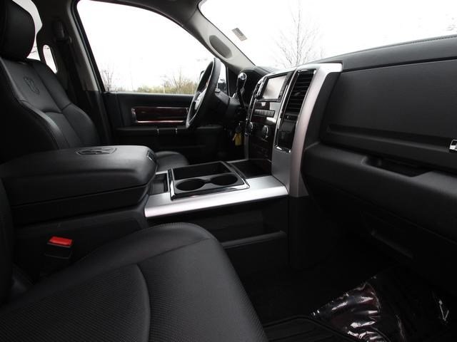 RAM Ram Pickup 2012 photo 1