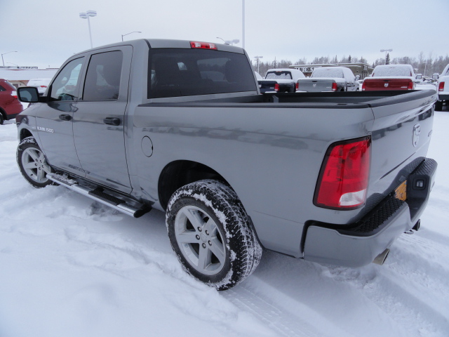 RAM Ram Pickup 2012 photo 4