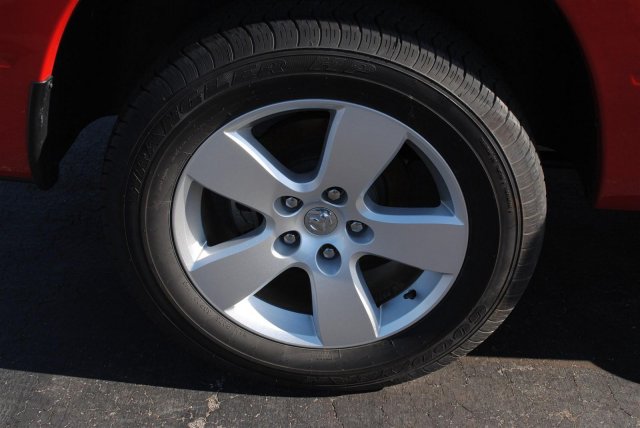 RAM Ram Pickup 2012 photo 2