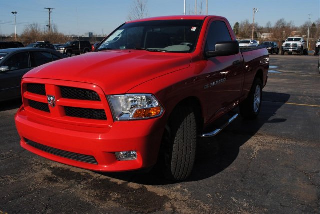 RAM Ram Pickup 2012 photo 3