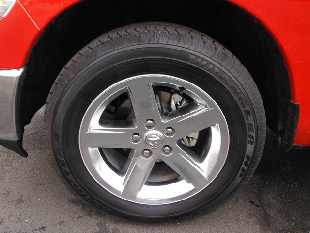 RAM Ram Pickup 2012 photo 2