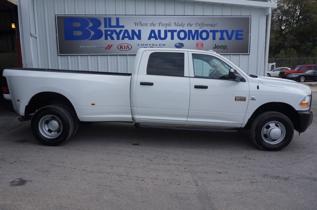 RAM Ram Pickup 2012 photo 3