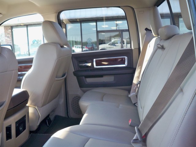 RAM Ram Pickup 2012 photo 5