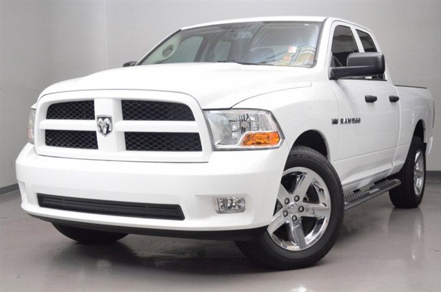 RAM Ram Pickup 2012 photo 5