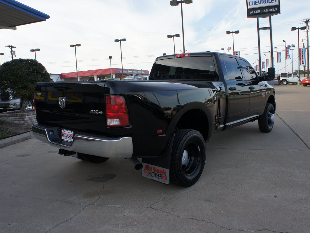 RAM Ram Pickup 2012 photo 2