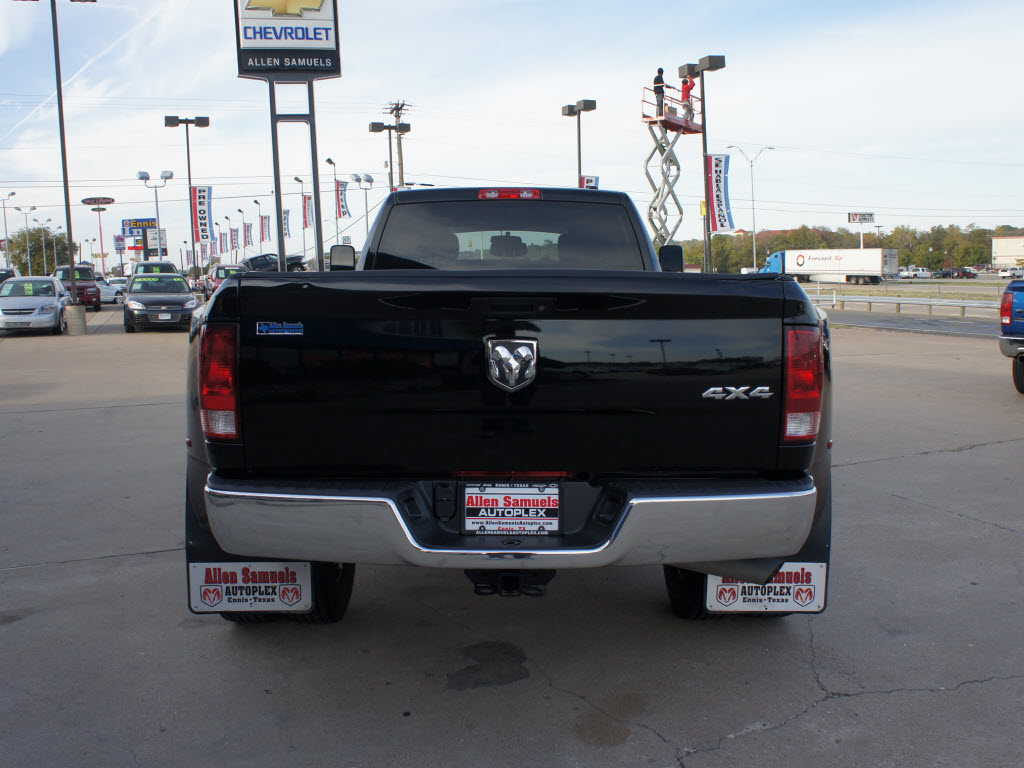 RAM Ram Pickup 2012 photo 3