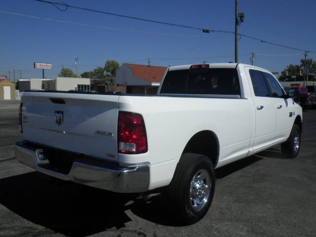RAM Ram Pickup 2012 photo 5