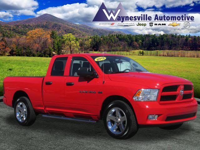 RAM Ram Pickup 2012 photo 2