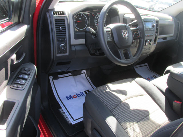 RAM Ram Pickup 2012 photo 3