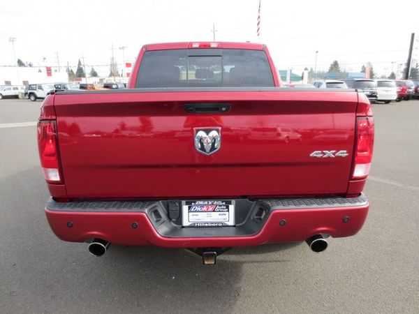 RAM Ram Pickup 2012 photo 2