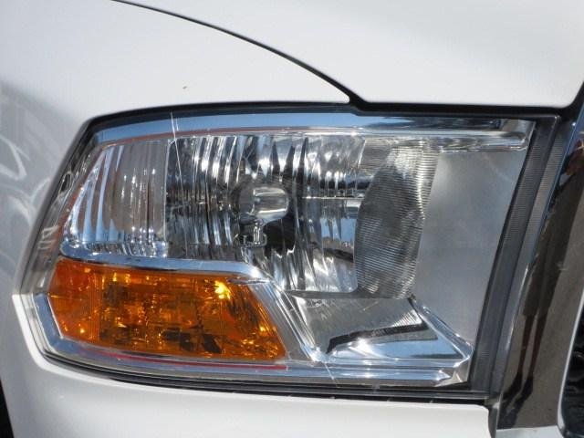 RAM Ram Pickup 2012 photo 2