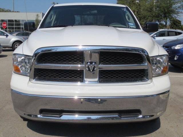 RAM Ram Pickup 2012 photo 3