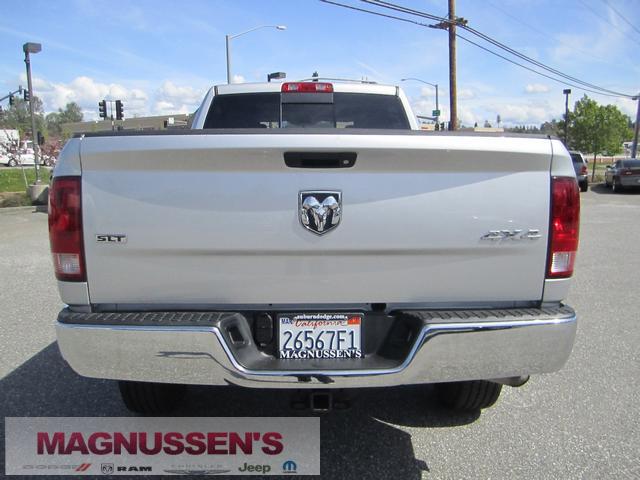 RAM Ram Pickup 2012 photo 2