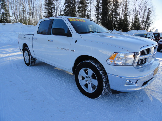 RAM Ram Pickup 2012 photo 1