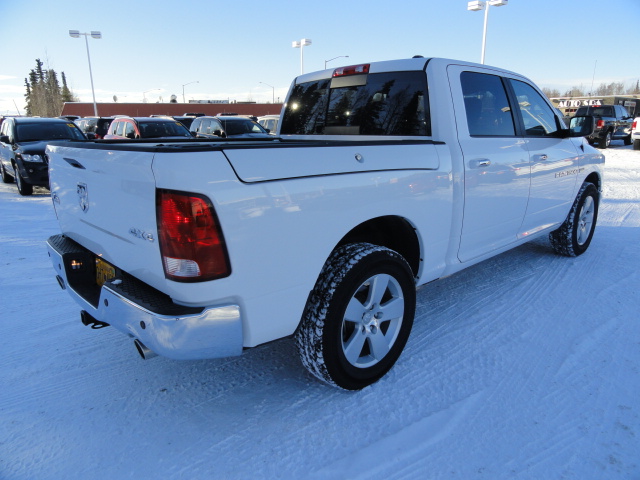 RAM Ram Pickup 2012 photo 4