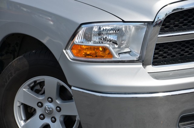 RAM Ram Pickup 2012 photo 3