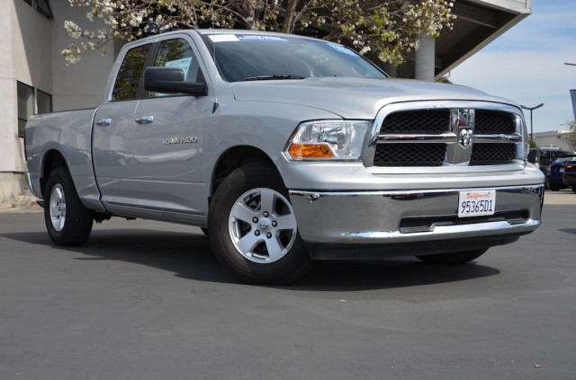 RAM Ram Pickup 2012 photo 4