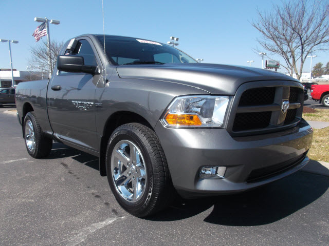 RAM Ram Pickup 2012 photo 3