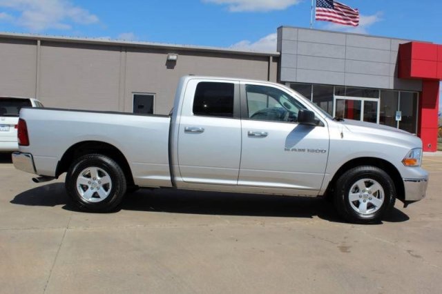 RAM Ram Pickup 2012 photo 2