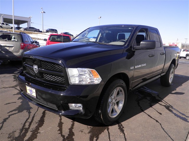 RAM Ram Pickup 2012 photo 3