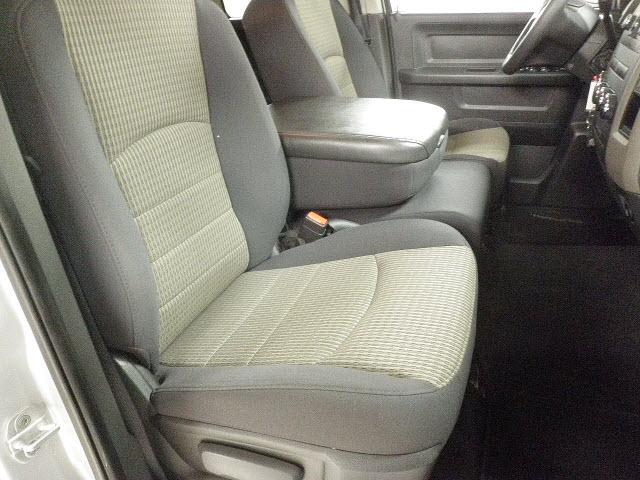 RAM Ram Pickup 2012 photo 4