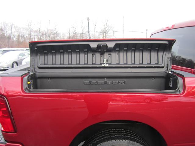 RAM Ram Pickup 2012 photo 1