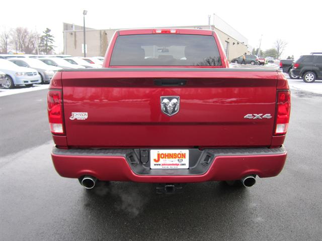 RAM Ram Pickup 2012 photo 5