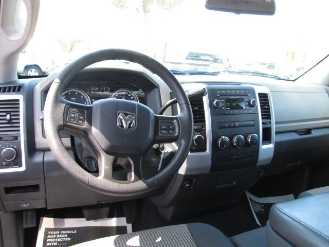 RAM Ram Pickup 2012 photo 1