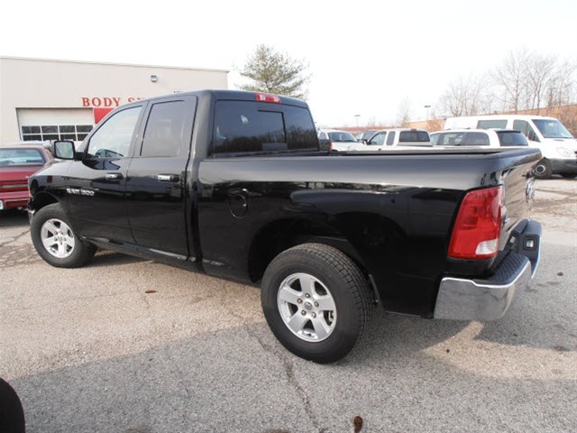 RAM Ram Pickup 2012 photo 4